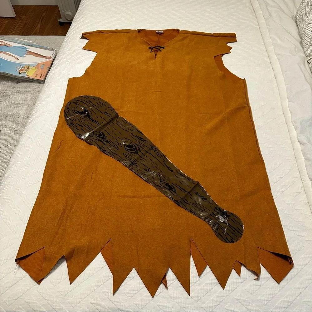 Halloween couples costume - Picture 3 of 16